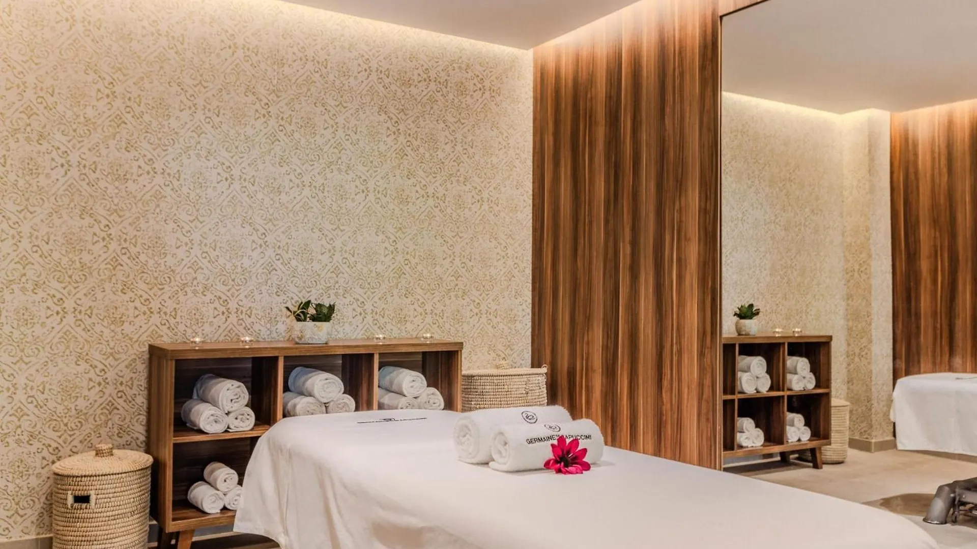 Zafiro Palace Palmanova 5*, Palma Nova (Mallorca)
