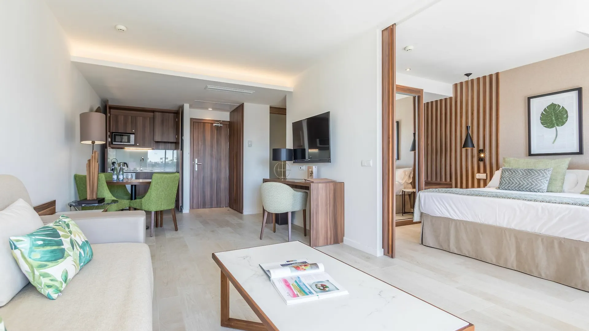 Aparthotel Zafiro Palace Palmanova
